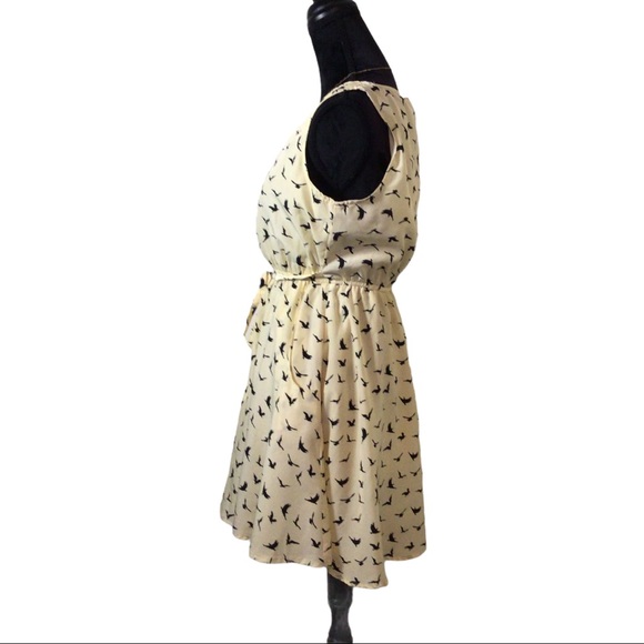 Fussy NY Cream & Black Bird Pattern Dress Size: M - Picture 2 of 7